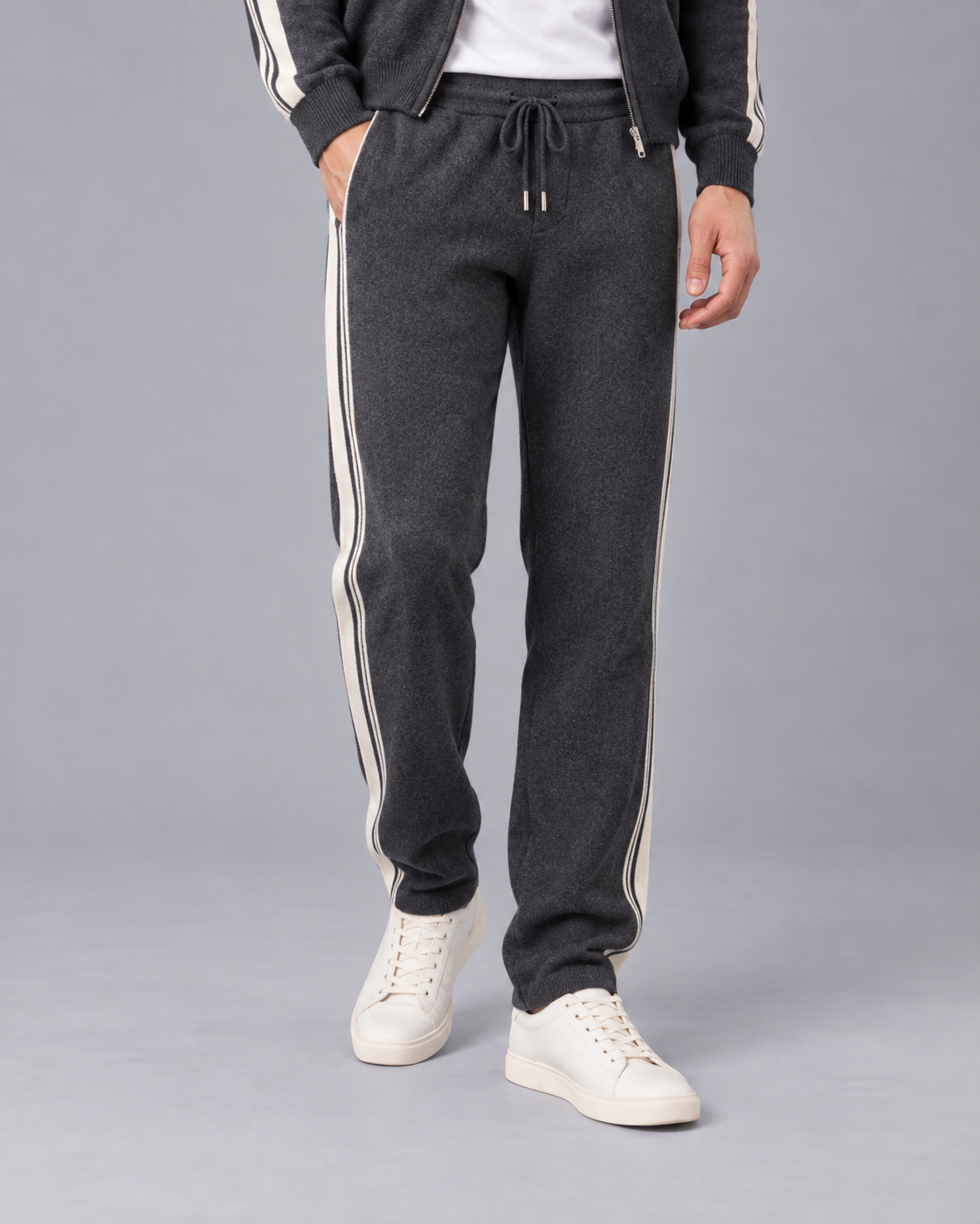 Men's 100% Cashmere Knitted Tracksuit with Contrast Stripes and Drawstring Joggers
