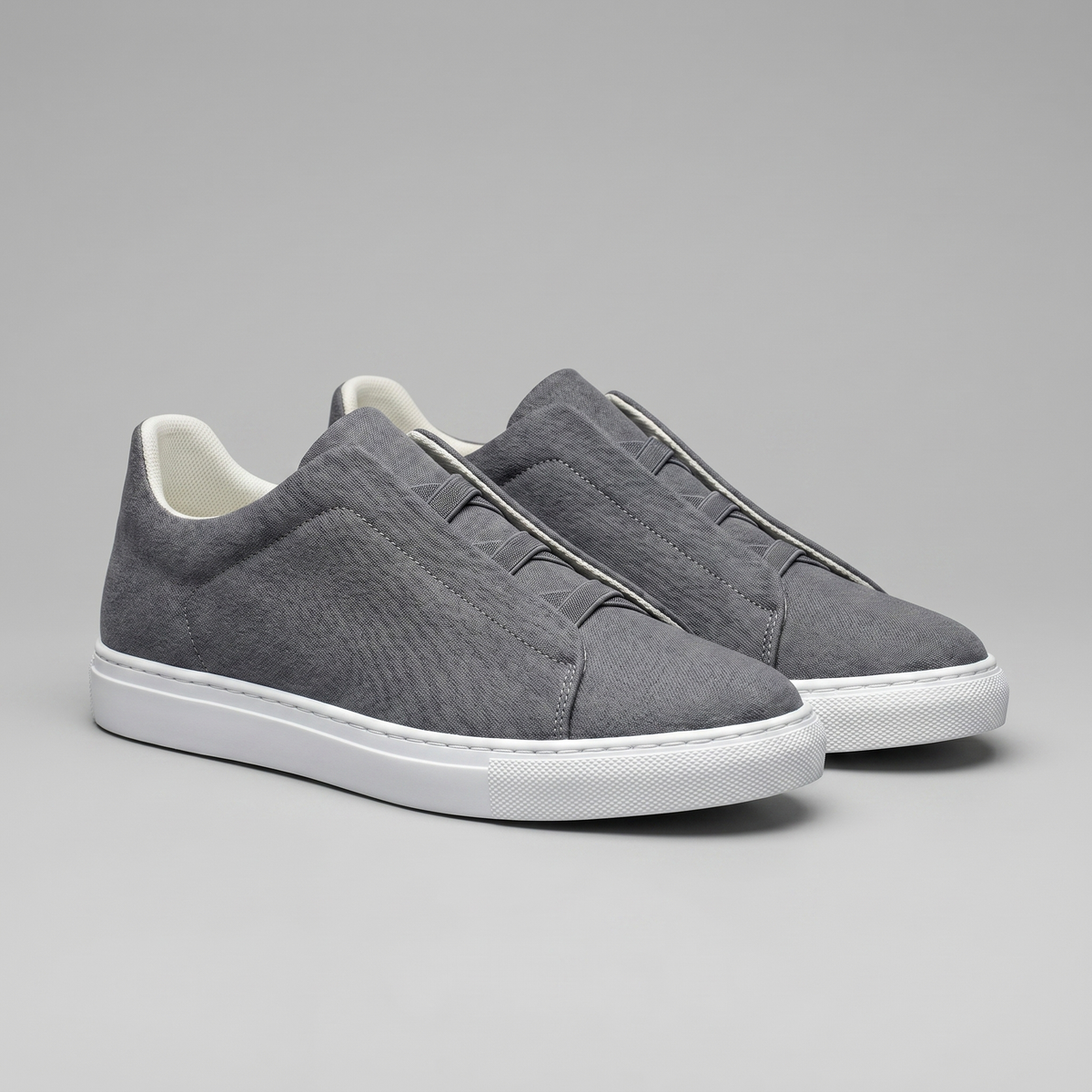 Men's Suede Slip-On Trainers – Laceless Low-Top Sneakers with Elastic Straps and Rubber Cupsole