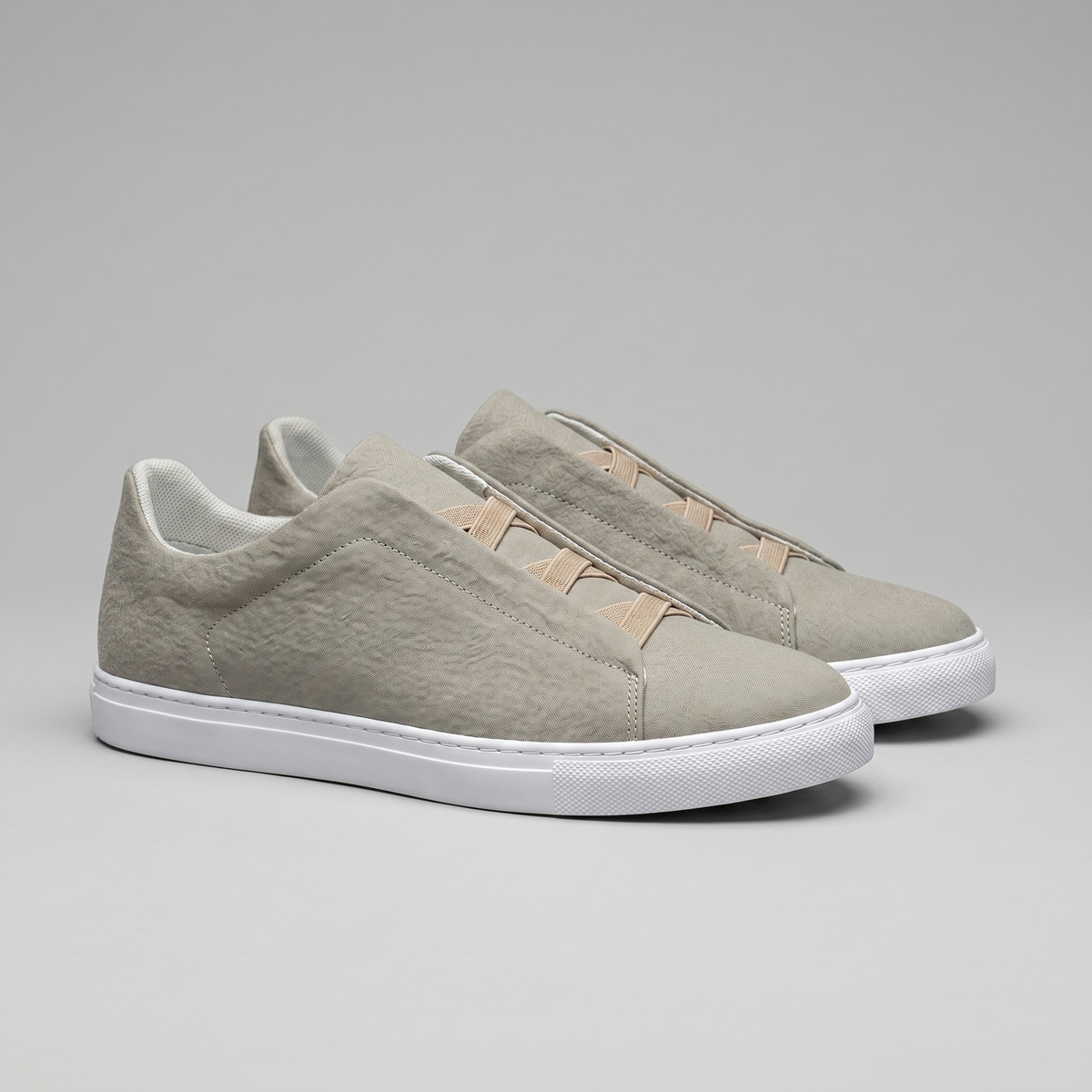 Men's Suede Slip-On Trainers – Laceless Low-Top Sneakers with Elastic Straps and Rubber Cupsole