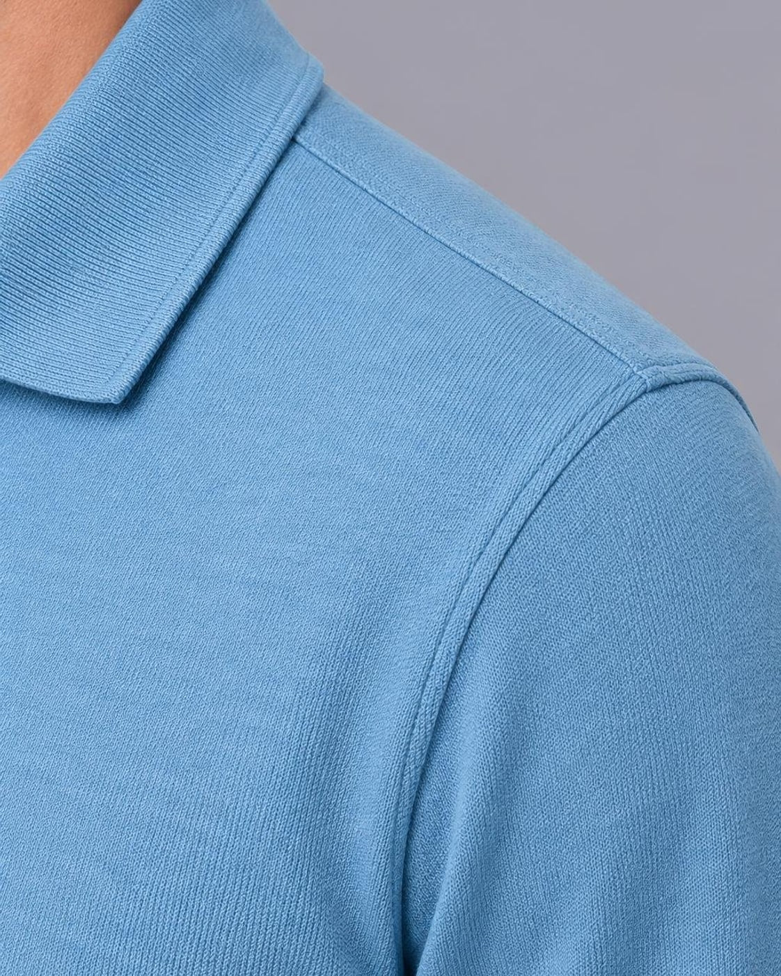 Men's Long Sleeve Polo Shirt – Knitted Cotton, Regular Fit – Light Blue – shoulder detail