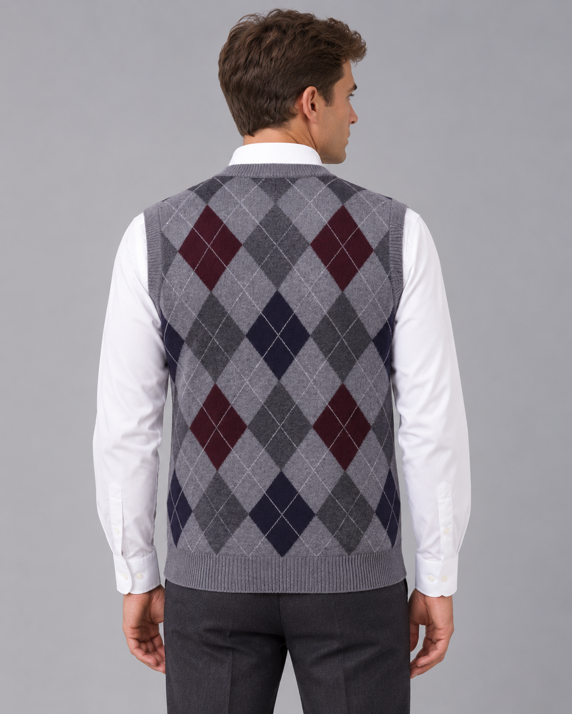 Men's Argyle V-Neck Sleeveless Jumper