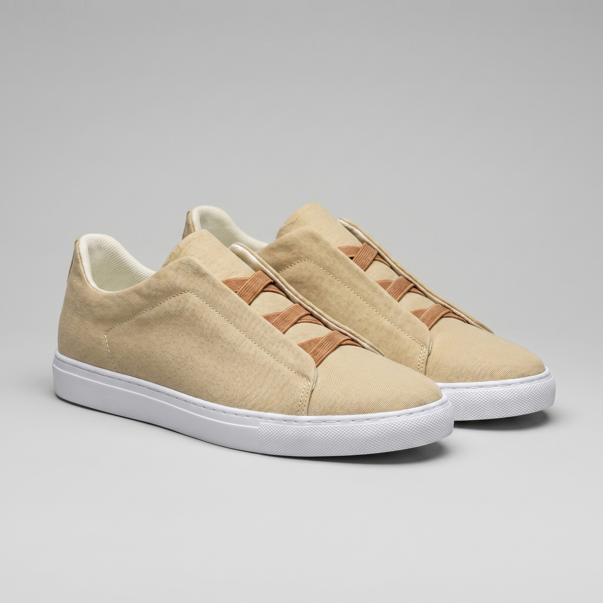 Men's Suede Slip-On Trainers – Laceless Low-Top Sneakers with Elastic Straps and Rubber Cupsole