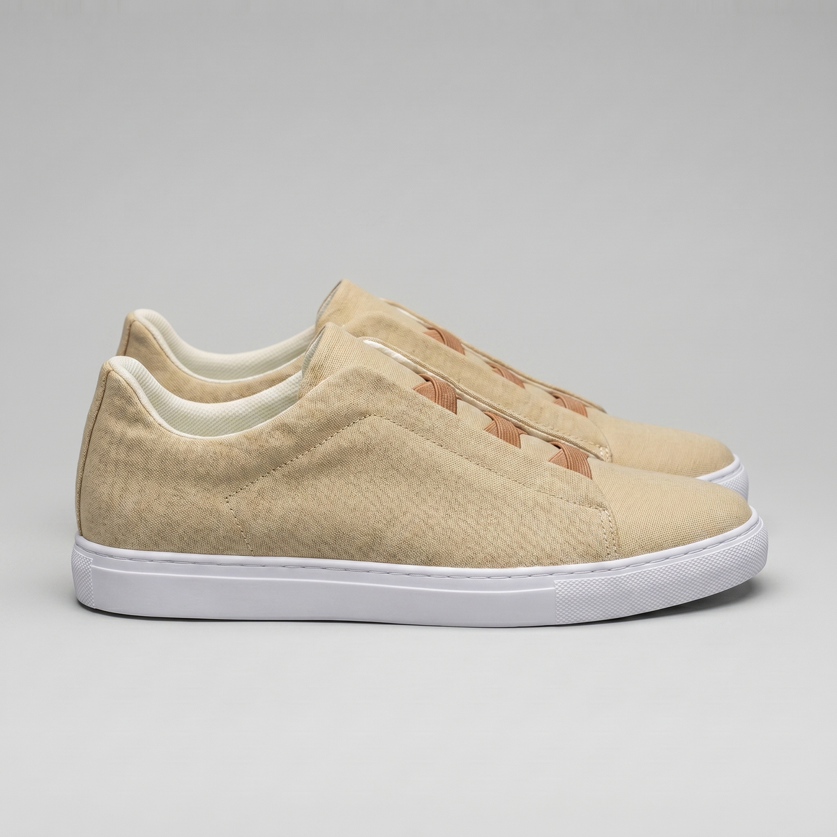 Men's Suede Slip-On Trainers – Laceless Low-Top Sneakers with Elastic Straps and Rubber Cupsole