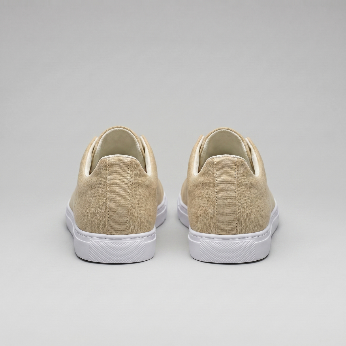 Men's Suede Slip-On Trainers – Laceless Low-Top Sneakers with Elastic Straps and Rubber Cupsole