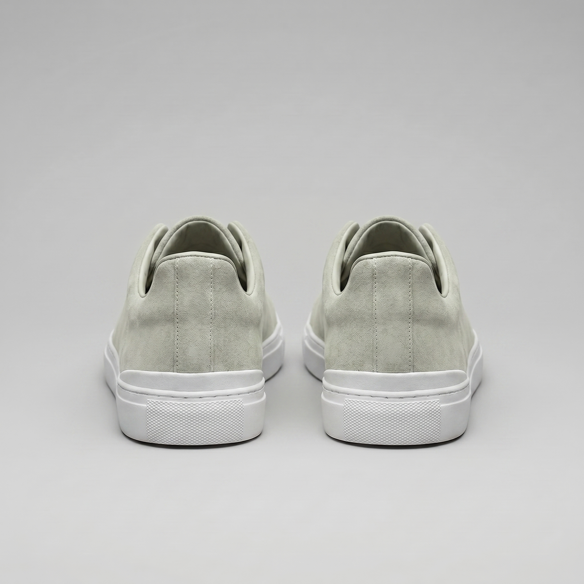 Men's Suede Slip-On Trainers – Laceless Low-Top Sneakers with Elastic Straps and Rubber Cupsole